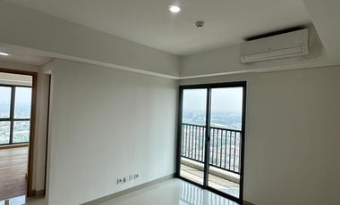 DIJUAL MURAH APARTEMEN EMBARCADERO (BU) HANYA 850JUTA TIPE 2 BEDROOM