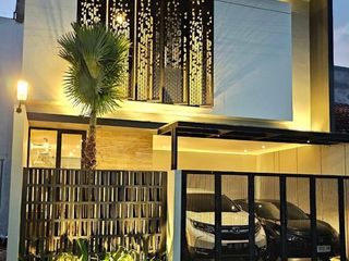 25kamar rumah kost cafe bumi marina laris mahasiswa its