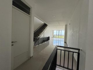 Disewakan Ruko Asia Afrika PIK 2 extension 4 lantai kosongan baru