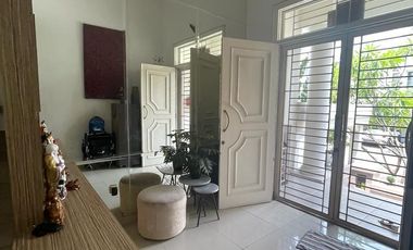 jual cepat rumah 2,5 lantai cluster BGM PIK uk 8x18m