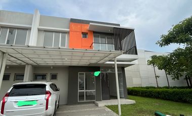 jual rumah 2 lantai PIK 2 uk 8x12,5m kosongan posisi hook