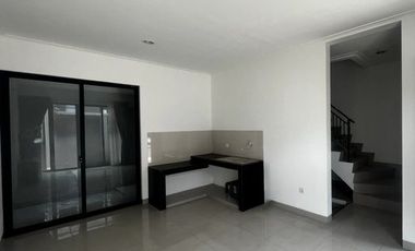 Brand New 6x12.5 Cluster Denver View Danau, Dekat CBD Dan Pusat Pendid