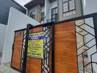24KAMAR RUMAH KOST CAFE KEPUTIH IDOLA MAHASISWA ITS HANG TUAH