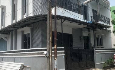 Dijual Cepat Rumah di Kota Harapan Indah Bekasi