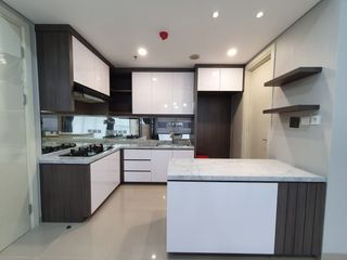 Dijual Rainbow Springs Condovillas 3 BR furnished 103m2
