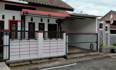 RUMAH MURAH SIAP HUNI JAMBEWANGI DEKAT KAMPUS UNTIDAR