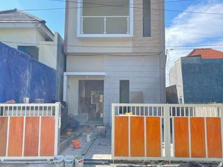 JUAL RUMAH HARGA PROMO CASH BULAN INI 800JT LOKASI DI SURABAYA