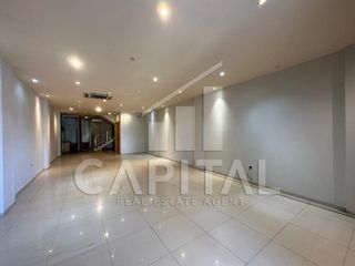 Jual Ruko 3 lantai ada liftnya di mainroad Buah Batu