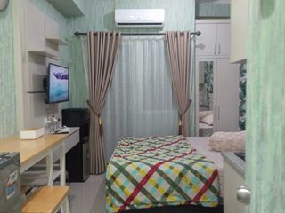 Luxury Studio Apartemen Green Pramuka Tower Mall