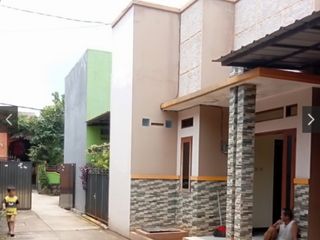 Di jual rumah minimalis kokoh permanen clusteran di pondok kacang barat Tangerang selatan