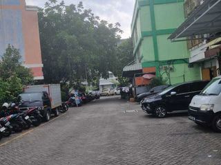 Dijual Ruko 3.5 lantai di kawasan bisnis Cempaka Mas Cempaka Putih Jakarta