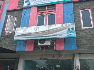 Ruko 3 LT Bukit Cinere Indah Depan Polsek di Jl Cinere Raya Cinere