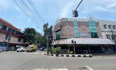 Tempat Usaha di lokasi strategis Jalan Utama yang Ramai Kota Bandung