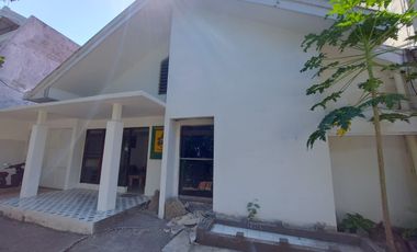 Dijual Rumah 0Jalan Raya Ngagel Jaya Utara