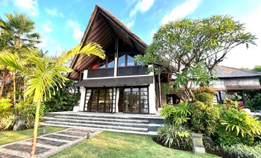 Villa 5 Bedroom di Pinggir Pantai Lovina