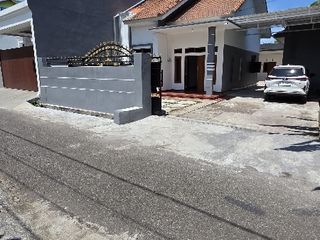 RUMAH DAN KOS DIKAWASAN ELIT ,BELAKANG MALL GROSIR SINAR RAHAYU