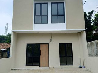 Cluster 2 Lantai hrg 900 jtan