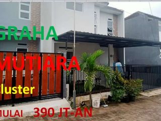 Jual Rumah 2 Lt + Kolam Renang Dekat Kampus