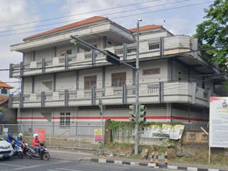 Ruko Hook Strategis 3 Lantai di Buluh Indah Bali