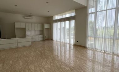 Rumah 3 Lantai Super Murah Golf Island PIK