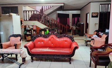 Dijual Rumah lokasi strategis dan komersil di Jakarta Selatan