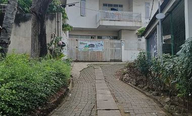 Dijual Cepat Rumah 2 Lantai di Komplek Pinang Griya Permai - Tangerang