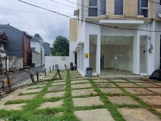 DIJUAL CEPAT RUKO STRATEGIS POSISI TERDEPAN DI CIGANJUR JAGAKARSA