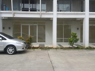 Jual Kios Ruang Usaha di Lokasi Strategis (Apartemen CityLight)