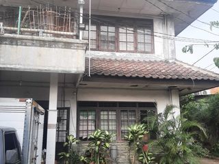 Dijual Ruko 3 Lantai Lokasi Strategis Jaksel