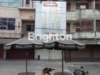 DISEWAKAN RUKO GREEN VILLE UNTUK REST ATAU KOPI SHOP 3 LANTAI