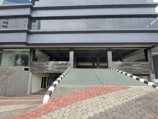 Gedung baru cocok u/kantor n showroom di jakarta selatan