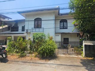 Dijual Rumah Kayu Mas 2 Lantai Dekat Pulomas & Matraman - BISA NEGO