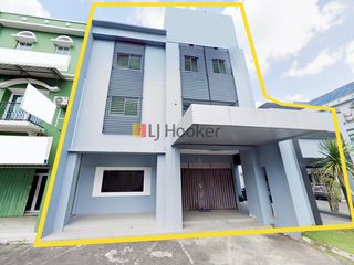 Disewakan Ruko 3 Lantai Hook Di Ruko Permata Niaga Sukajadi