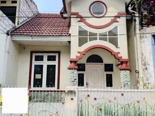 dijual rumah harga bu  islamic karawaci