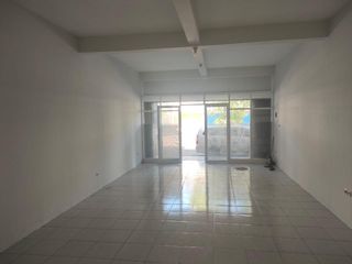 Disewakan Ruko Taman Holis Indah THI Cocok untuk Usaha