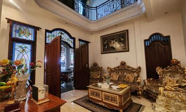 DIJUAL RUMAH SEKALIGUS TOKO DAN KONTRAKAN