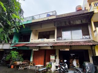 Dijual Ruko 3 Lantai di Tanjakan Rempoa – Murah & Strategis