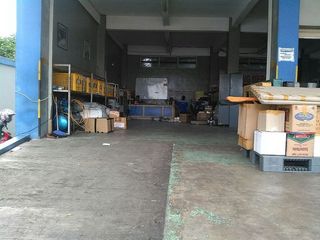 Kantor n pool bus di jati Asih bekasi