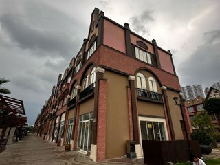 DISEWAKAN CEPAT 2 RUKO GANDENG LA RIVIERA PIK 2 HOOK