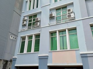 Ruko Mangga Dua Square Gandeng 2 Parkir Luas
