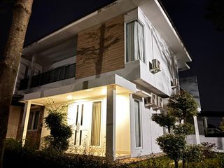 JUAL RUMAH 2 LANTAI GRAGE MANOA VIEW GUNUNG CIREMAI