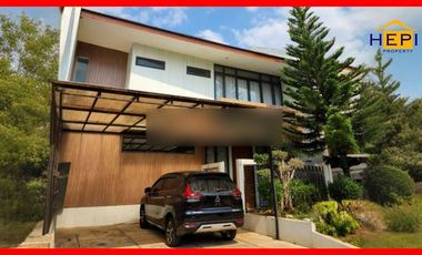 Murah Banget Nih Rumah di Naraya Bsb Lokasi di Boulevard Furnished