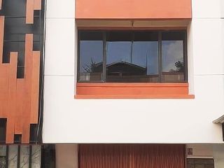 Disewakan Ruko Union Square Lippo Cikarang