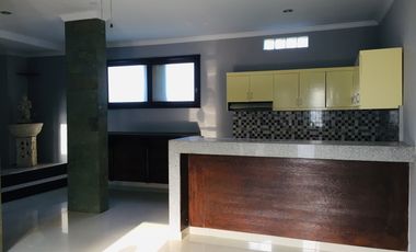 Dijual Cepat Rumah Minimalis 2 Lantai + Rooftop di Taman Giri Mumbul