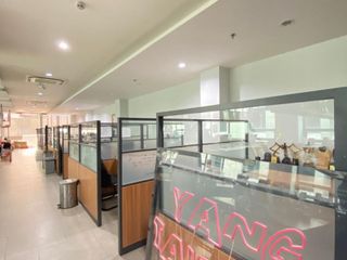 Fatmawati raya gedung kantor komersial jalan kaki ke MRT cipete