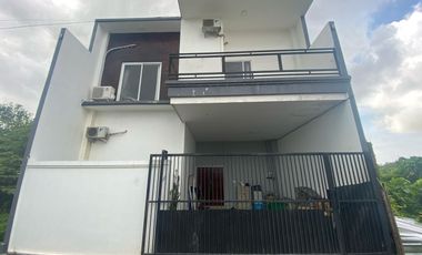 Rumah 2 Lantai Lingkungan Nyaman di Pedungan Denpasar
