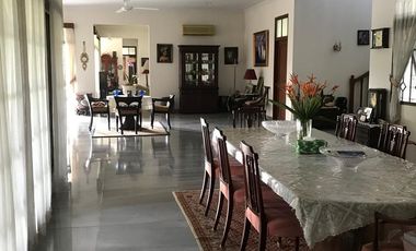 Rumah 2 Lantai Bagus Di Cinere, Depok, Lokasi Strategis