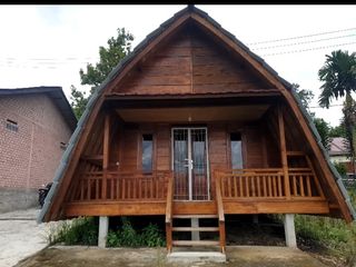 HOME STAY VIEW PANTAI DENGAN PANORAMA DANAU RANAU DAN GUNUNG SEMINUNG