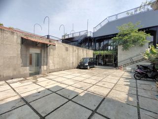 JUAL Bangunan Ex Resto Cocok Untuk Kantor di Sayap Jalan Pungkur