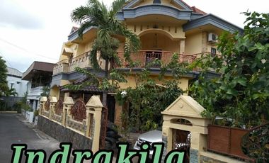 RUMAH MEWAH DI MONANG MANING DENPASAR